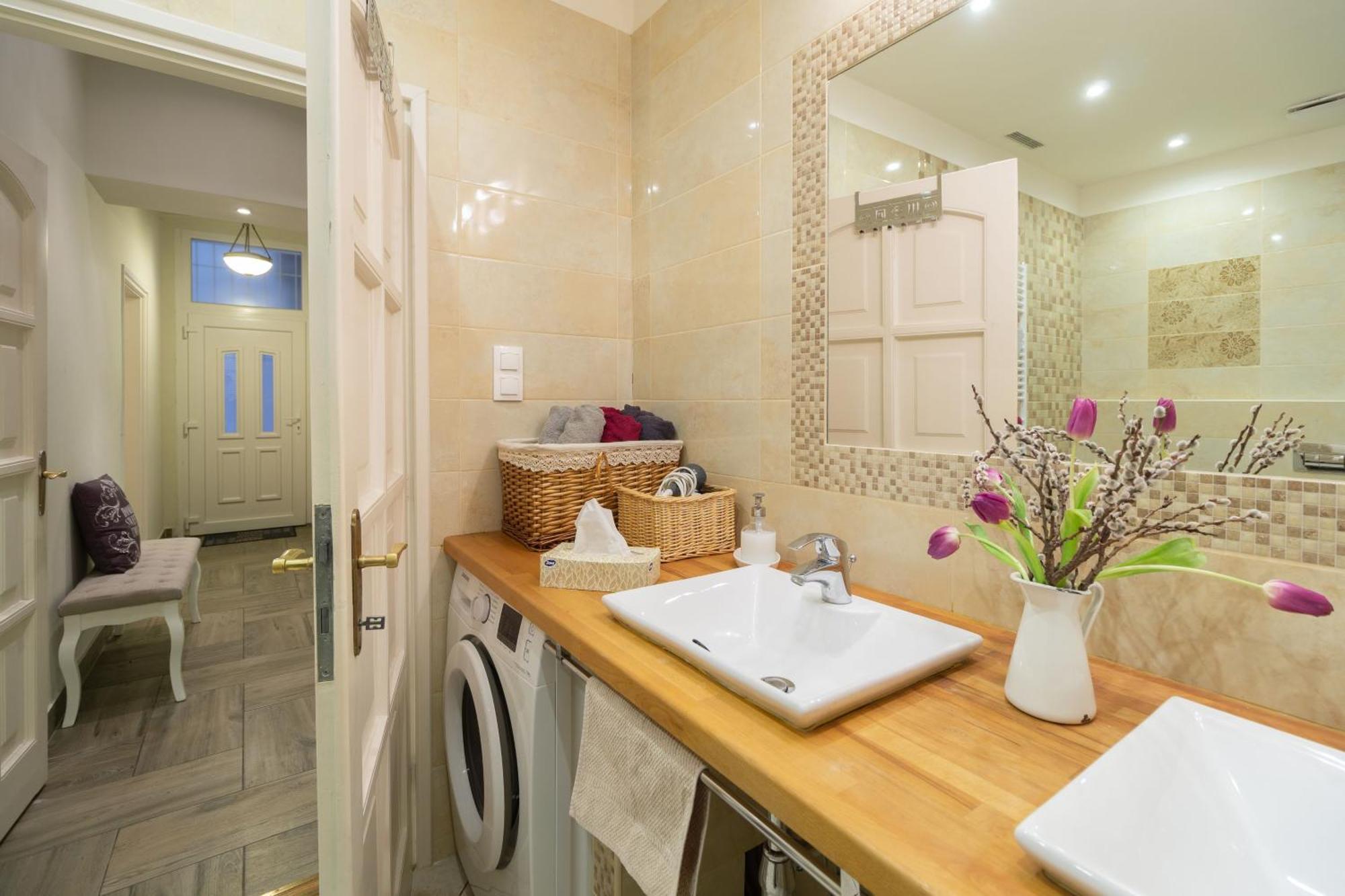 בודפשט Jewel In Buda Apartment מראה חיצוני תמונה
