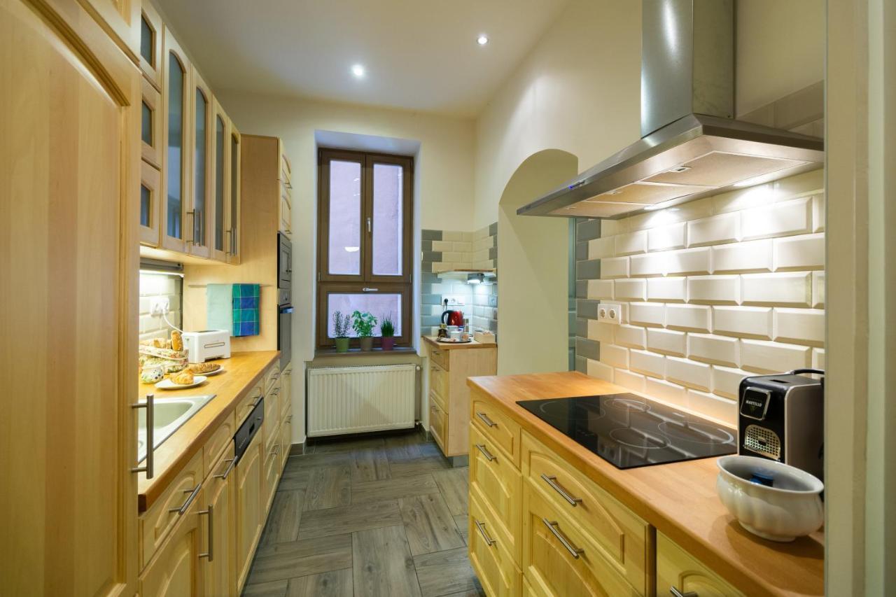 בודפשט Jewel In Buda Apartment מראה חיצוני תמונה