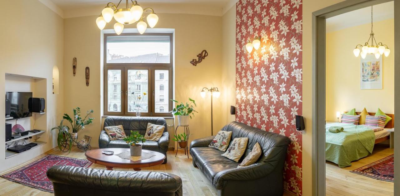 בודפשט Jewel In Buda Apartment מראה חיצוני תמונה